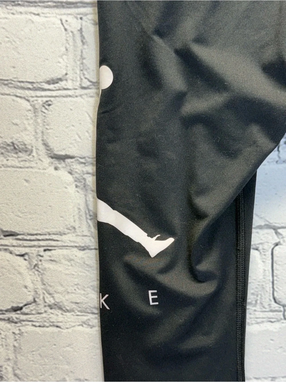 NWT Nikehad Jordan Leggings Jumpman By Nike Black/White Girls Size S 8-10 YRS